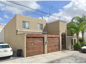 Casa en Venta en Jardines de Casa Blanca San Nicolás de los Garza