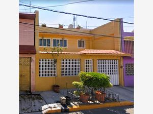 Casas en Agua Azul, Nezahualcóyotl, Méx., México