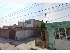 Casa en Venta en La Floresta Querétaro