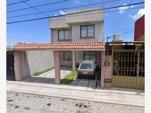 Casa en Venta en La Floresta San Juan del Río