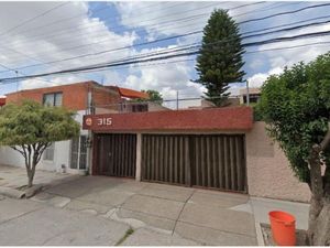 Casa en Venta en Las Águilas San Luis Potosí