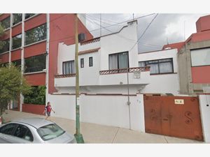 Casa en Venta en Del Carmen Coyoacán