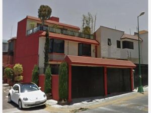 Casa en Venta en Lomas Verdes 3a Sección Naucalpan de Juárez