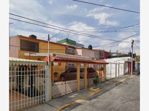 Casa en Venta en Ampliación Vista Hermosa Tlalnepantla de Baz