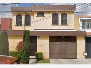 Casa en Venta en Pilares Metepec