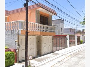 Casa en Venta en Valle Dorado Tlalnepantla de Baz