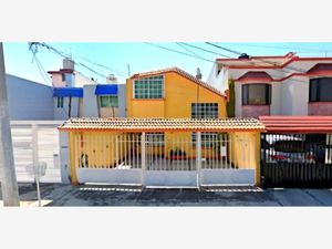 Casa en Venta en Valle Dorado Tlalnepantla de Baz