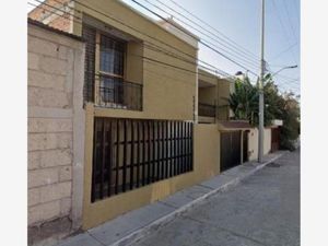 Casa en Venta en Los Alcanfores Querétaro
