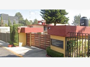 Casa en Venta en San Nicolás Totolapan La Magdalena Contreras