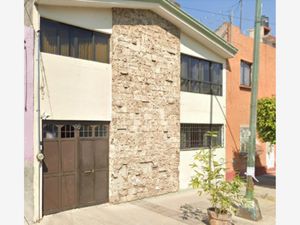 Casa en Venta en Industrial Gustavo A. Madero