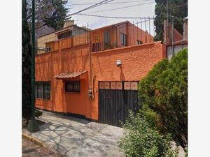 Casa en Venta en Del Carmen Coyoacán