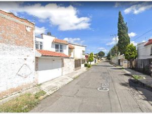 Casa en Venta en Heroes de Puebla Puebla