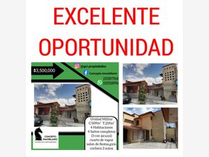 Casa en Venta en Campo Militar 25 Puebla