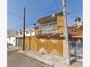 Casa en Venta en Villa de las Flores 1a Sección (Unidad Coacalco) Coacalco de Berriozábal