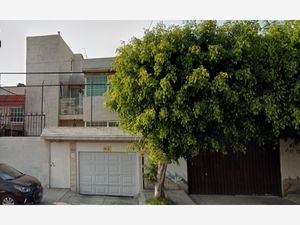 Casa en Venta en Valle de Aragón 3ra Sección Oriente Ecatepec de Morelos