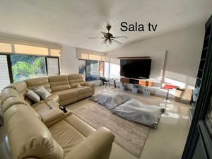 Casa en Venta en Palmira Tinguindin Cuernavaca