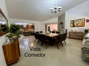 Casa en Venta en Palmira Tinguindin Cuernavaca