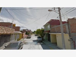 Casas en venta en INFONAVIT, 38905 Salvatierra, Gto., México