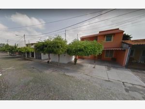 Casa en Venta en Lomas del Centenario Villa de Álvarez