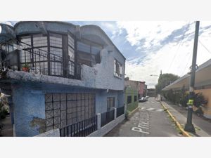 Casa en Venta en Del Parque Venustiano Carranza