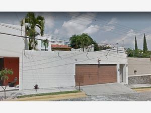 Casa en Venta en Burgos Bugambilias Temixco