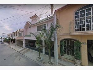 Casa en Venta en Pedregal de la Silla Monterrey