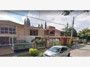 Casa en Venta en Bosques de La Victoria Guadalajara