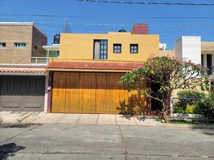 Casas en venta en Jacona de Plancarte, Mich., México, 59850