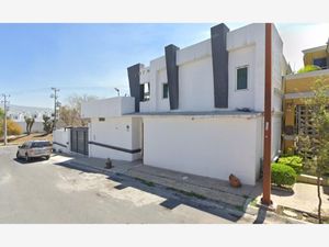 Casa en Venta en Cerradas de Cumbres Monterrey