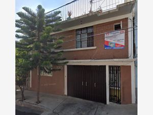 Casa en Venta en Pedregal de Santo Domingo Coyoacán