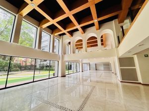 DEPARTAMENTO RENOVADO EN VENTA EN BOSQUES DE LAS LOMAS