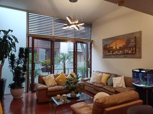 CASA EN CONDOMINIO EN VENTA EN NARVARTE