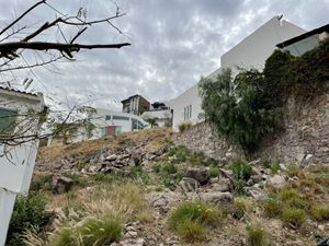 Terreno en venta, ubicación privilegiada,  en Hacienda Real Tejeda, Querétaro