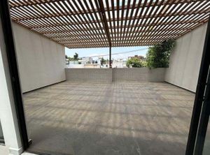 CASA A ESTRENAR CON ROOF GARDEN Y PATIO EN PB LETRAN VALLE