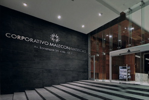 Oficina Corporativas Renta en Cancún Malecon Americas 143 m2