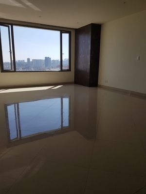 Oportunidad! Se vende depto con súper vistas en Parque Interlomas