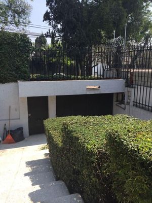 Se vende casa como terreno en reforma lomas de Chapultepec