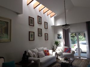 Preciosa  Casa en Hacienda Jajalpa en Venta