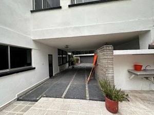 Residencia en Renta con Departamento y Loft cerca Miguel Angel Quevedo