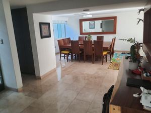 CASA EN VENTA ATRAS DE PERISRUR CALLE CERRADA