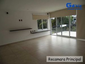 Exclusiva Residencia en Bosque Esmeralda Atizapan