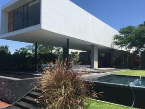 Casa en Venta en Club de Golf Santa Fe Xochitepec Cuernavaca