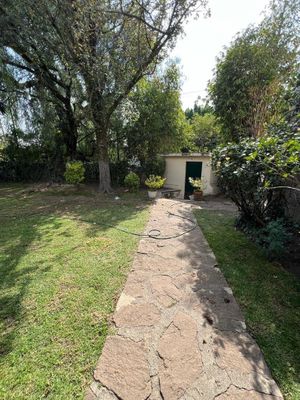 De vende terreno o casa para remodelar  Monte Libano Lomas de Chapultepec