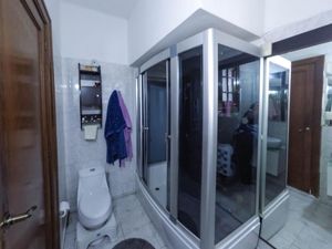 Casa en venta con uso de suelo mixto