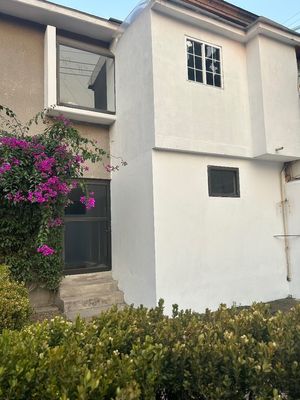 Casa en venta en Jardines del Pedregal calle cerrada con vigilancia