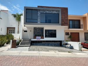 Cumbres del Cimatario VENTA Hermosa Residencia de OPORTUNIDAD !