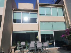 CASA EN VENTA ATRAS DE PERISRUR CALLE CERRADA