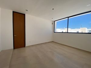 Casa en Venta en Privada Gardena en Cholul Yucatán