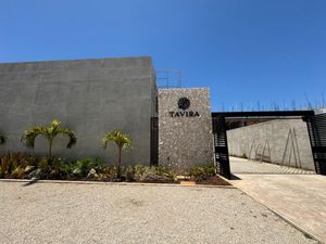 Townhouse en Venta en Tavira Temozon Norte Yucatan