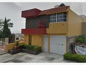 Casa en Venta en Lomas Verdes 1a Sección Naucalpan de Juárez